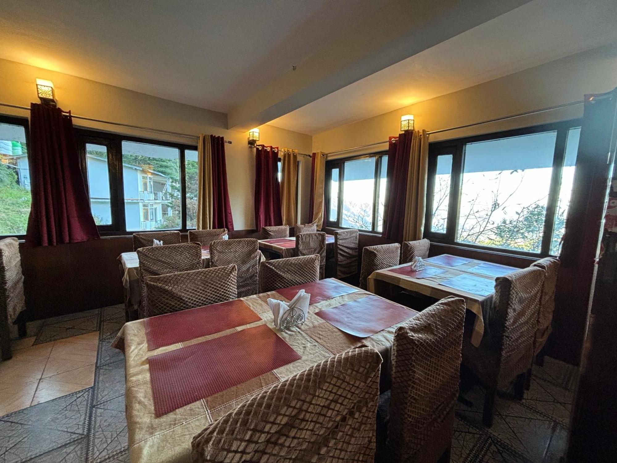 Kumaon Roop Resort Near Kainchi Dham Nainital Exterior photo
