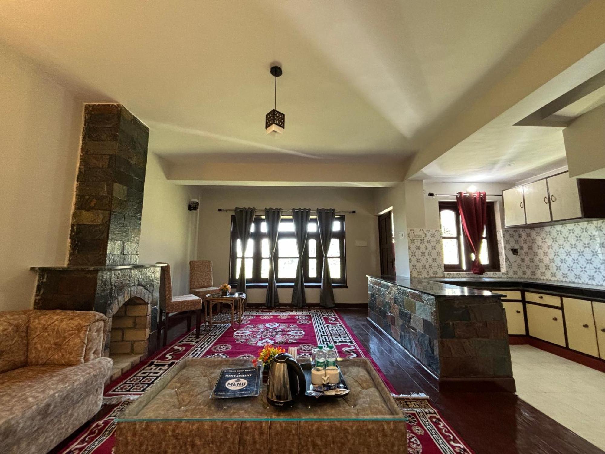 Kumaon Roop Resort Near Kainchi Dham Nainital Exterior photo