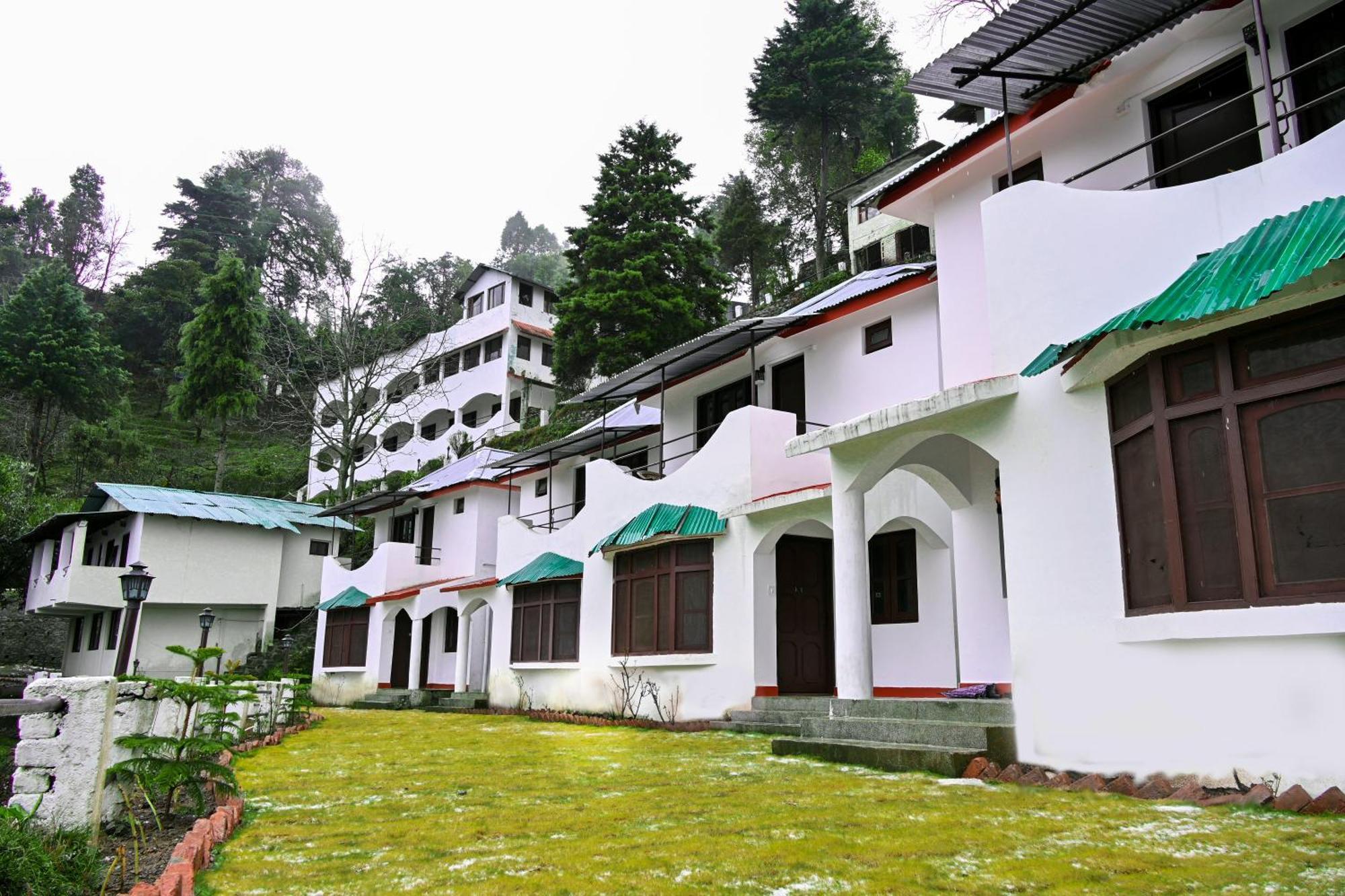 Kumaon Roop Resort Near Kainchi Dham Nainital Exterior photo