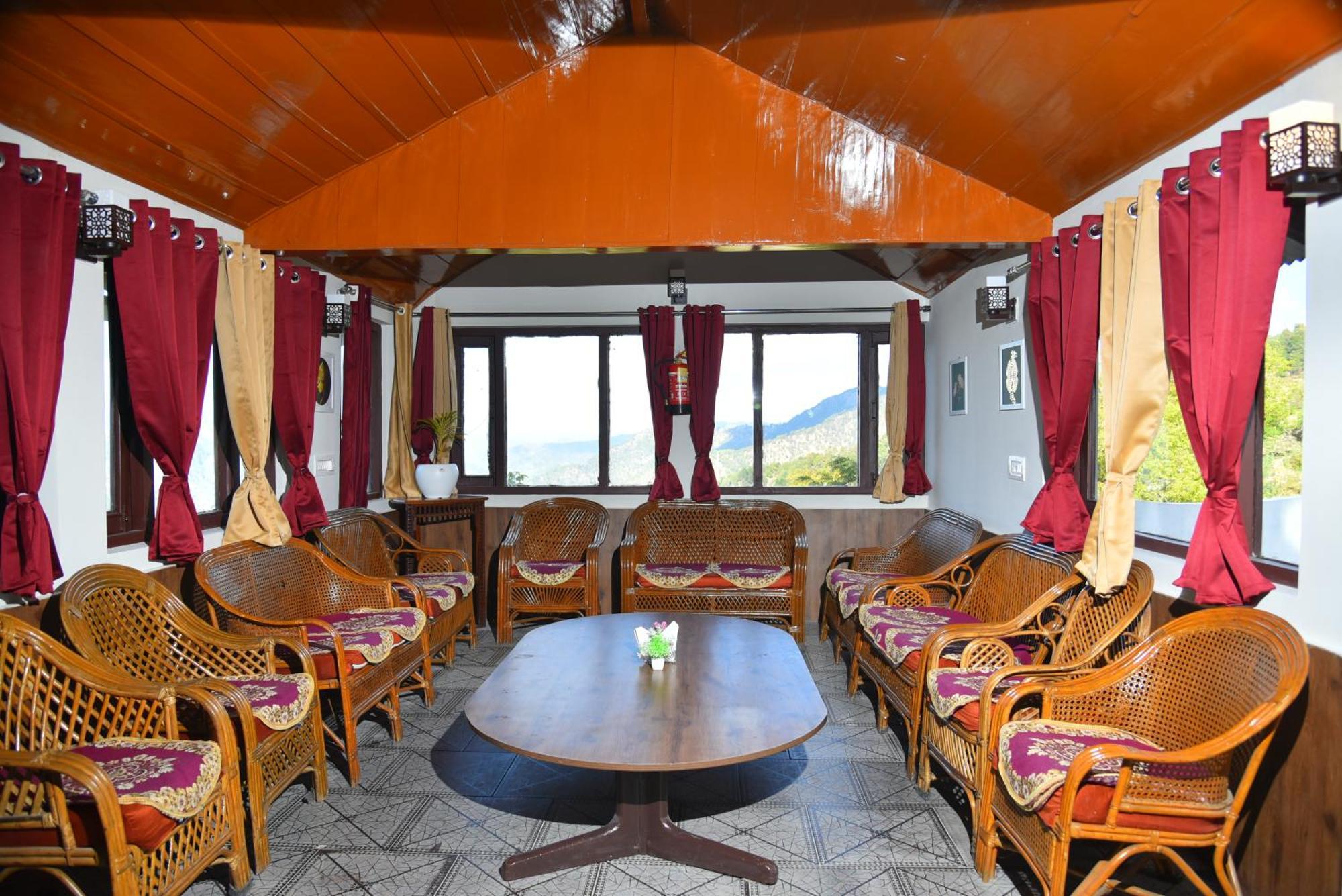 Kumaon Roop Resort Near Kainchi Dham Nainital Exterior photo