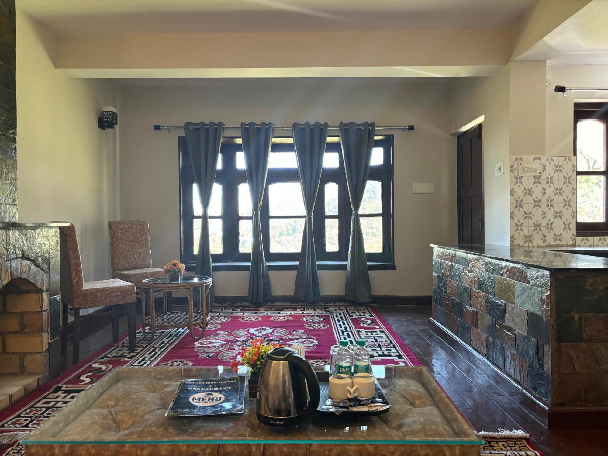 Kumaon Roop Resort Near Kainchi Dham Nainital Exterior photo